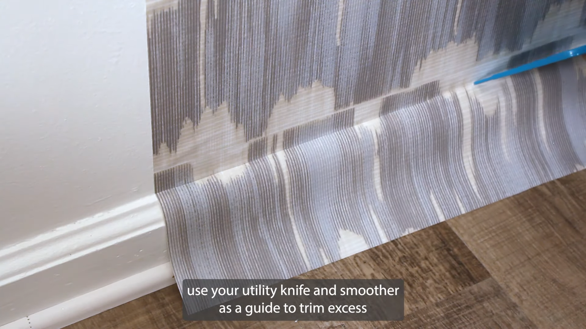 wallpaper fixing dubai